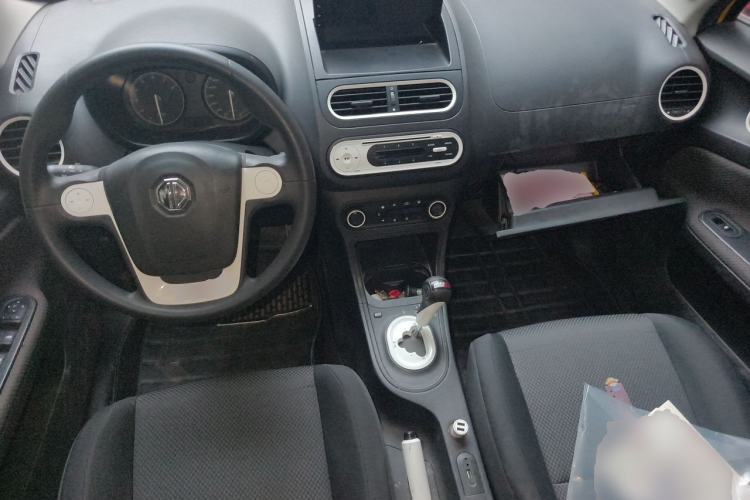 Used MG 3 2011 1.5L AMT Elite Edition Center Console