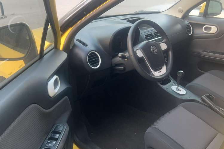 Used MG 3 2011 1.3L AMT Comfort Edition Driver Seat