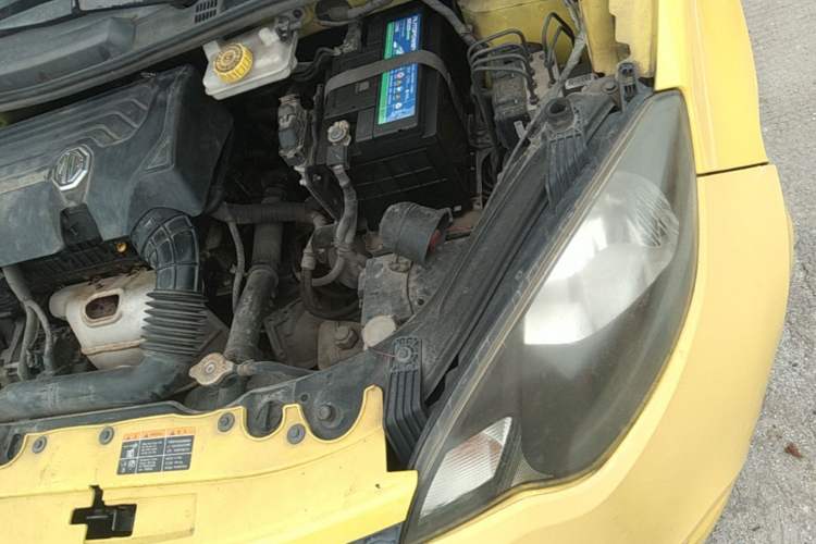Used MG 3 2011 1.3L AMT Comfort Edition Engine Bay Left