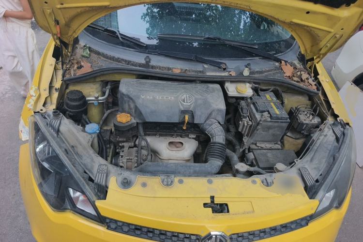 Used MG 3 2011 1.5L AMT Elite Edition Engine Bay