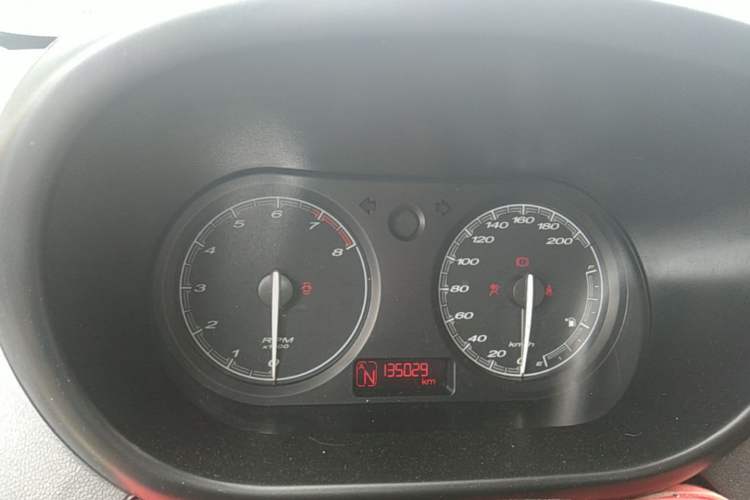 Used MG 3 2011 1.3L AMT Comfort Edition Instrument Cluster