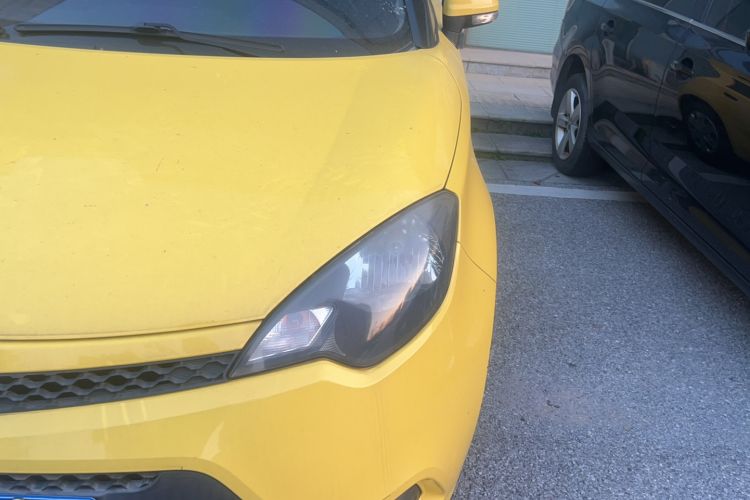 Used MG 3 2011 1.3L AMT Comfort Edition Left Front Headlight