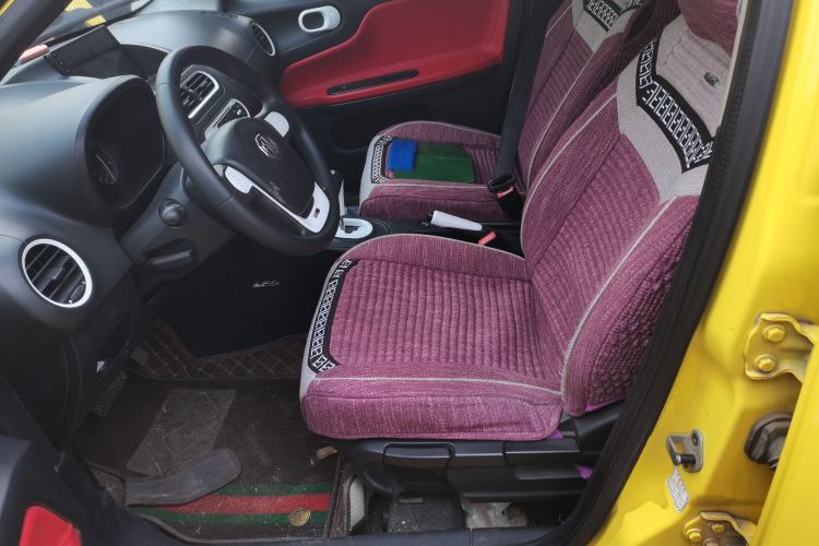 Used MG 3 2011 1.5L AMT Elite Edition Left Front Seat