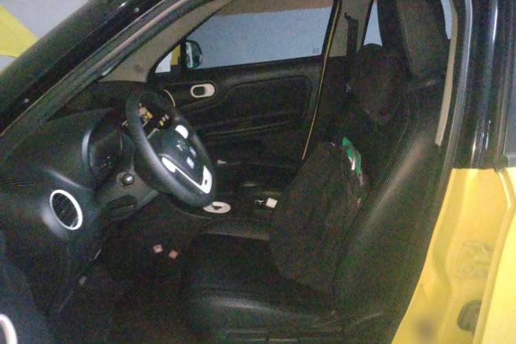 Used MG 3 2011 1.5L AMT Elite Edition Left Front Seat