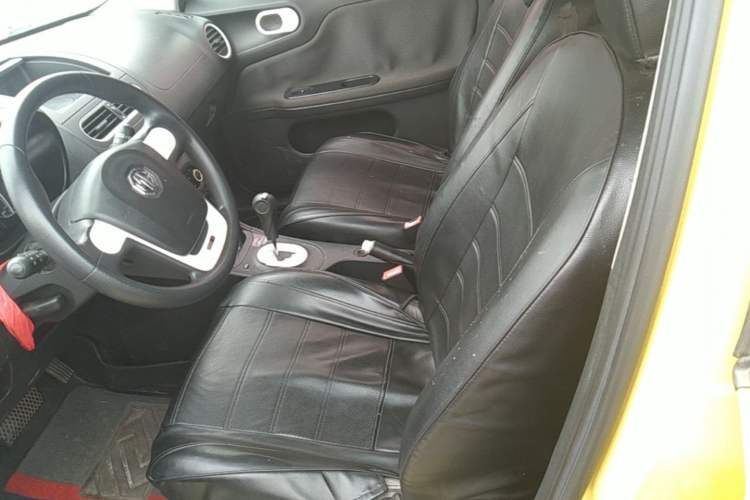 Used MG 3 2011 1.3L AMT Comfort Edition Left Front Seat