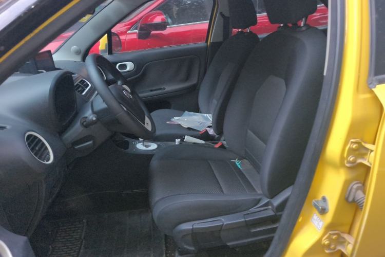 Used MG 3 2011 1.5L AMT Elite Edition Left Front Seat