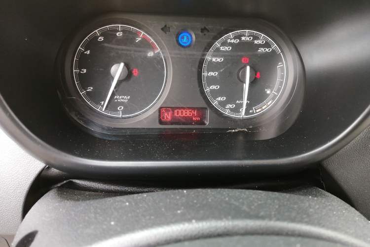 Used MG 3 2011 1.5L AMT Elite Edition Odometer Close Up