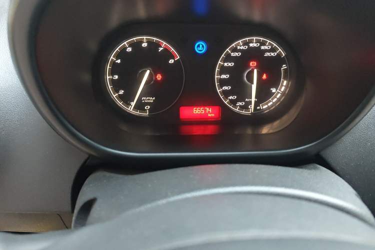 Used MG 3 2011 1.3L Manual Comfort Edition Odometer Close Up