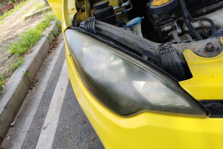 Used MG 3 2011 1.3L Manual Comfort Edition Right Front Headlight
