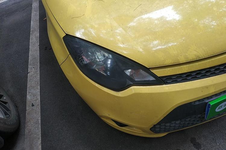 Used MG 3 2011 1.3L AMT Comfort Edition Right Front Headlight