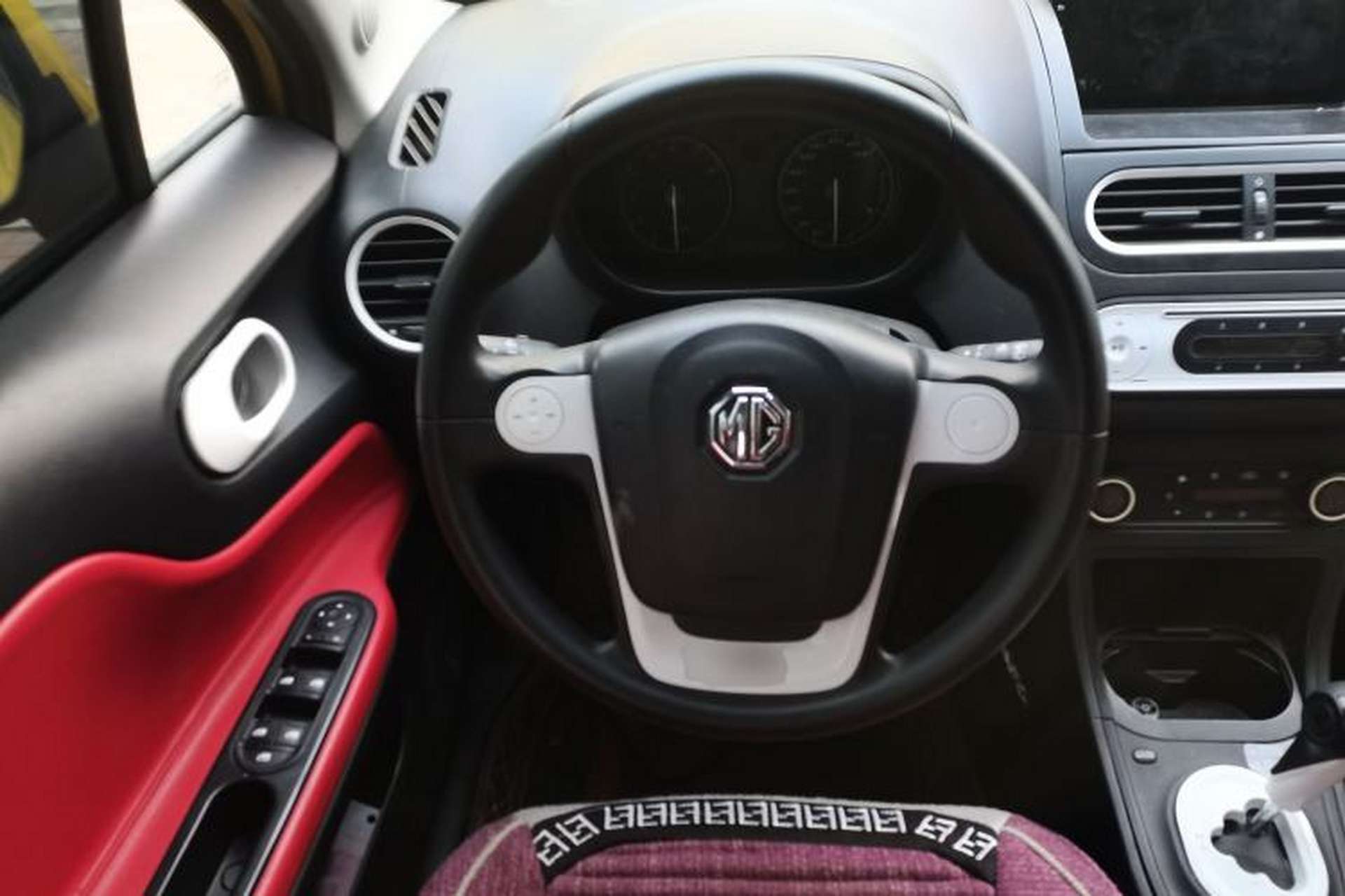 Used MG 3 2011 1.5L AMT Elite Edition Steering Wheel