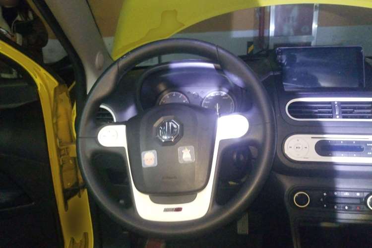 Used MG 3 2011 1.5L AMT Elite Edition Steering Wheel