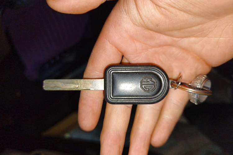 Used MG 3 2011 1.3L Manual Comfort Edition Vehicle Key