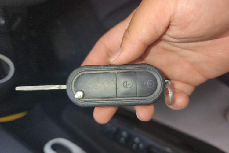 Used MG 3 2011 1.5L AMT Elite Edition Vehicle Key