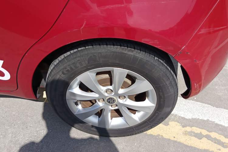 Used MG 3 2012 1.5L Manual Fashion Edition Left Rear Wheel Hub