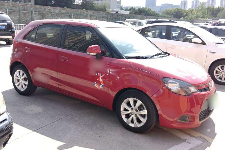 Used MG 3 2012 1.5L Manual Fashion Edition Right Side