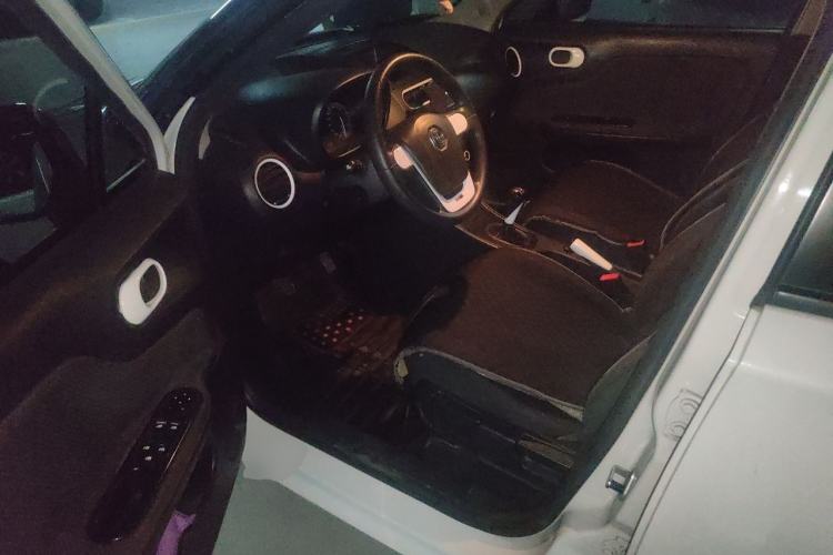 Used MG 3 2012 1.5L Manual Fashion Edition Driver Seat