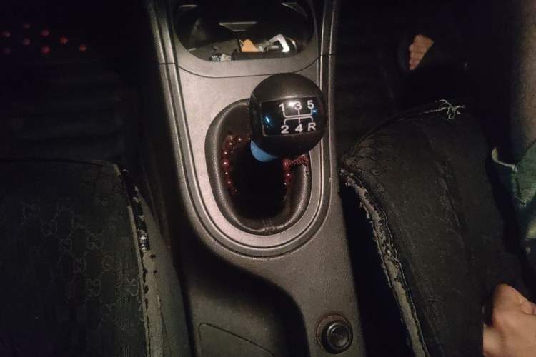 Used MG 3 2012 1.5L Manual Fashion Edition Gear Lever