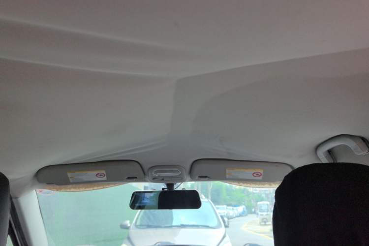 Used MG 3 2012 1.5L Manual Fashion Edition Headliner