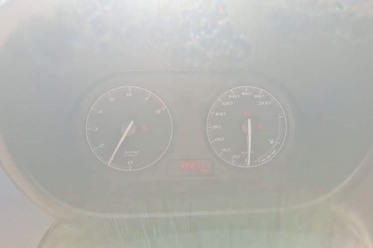 Used MG 3 2012 1.5L Manual Fashion Edition Instrument Cluster