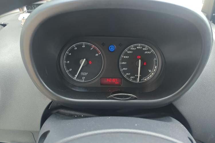 Used MG 3 2012 1.5L Manual Fashion Edition Instrument Cluster