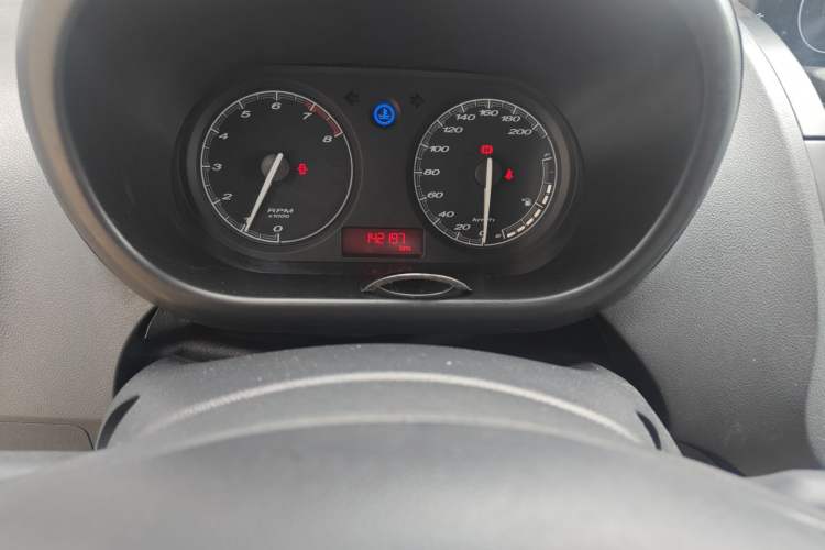 Used MG 3 2012 1.5L Manual Fashion Edition Odometer Close Up