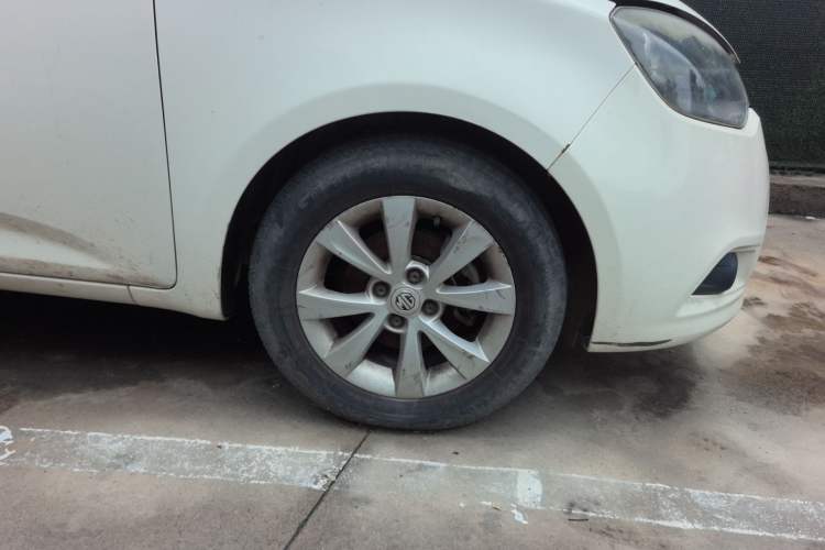 Used MG 3 2012 1.5L Manual Fashion Edition Right Front Wheel Hub
