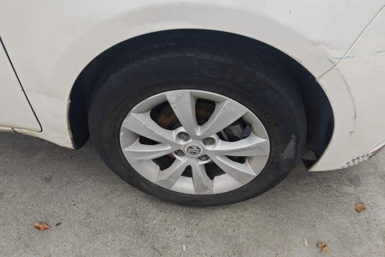 Used MG 3 2012 1.5L Manual Fashion Edition Right Front Wheel Hub