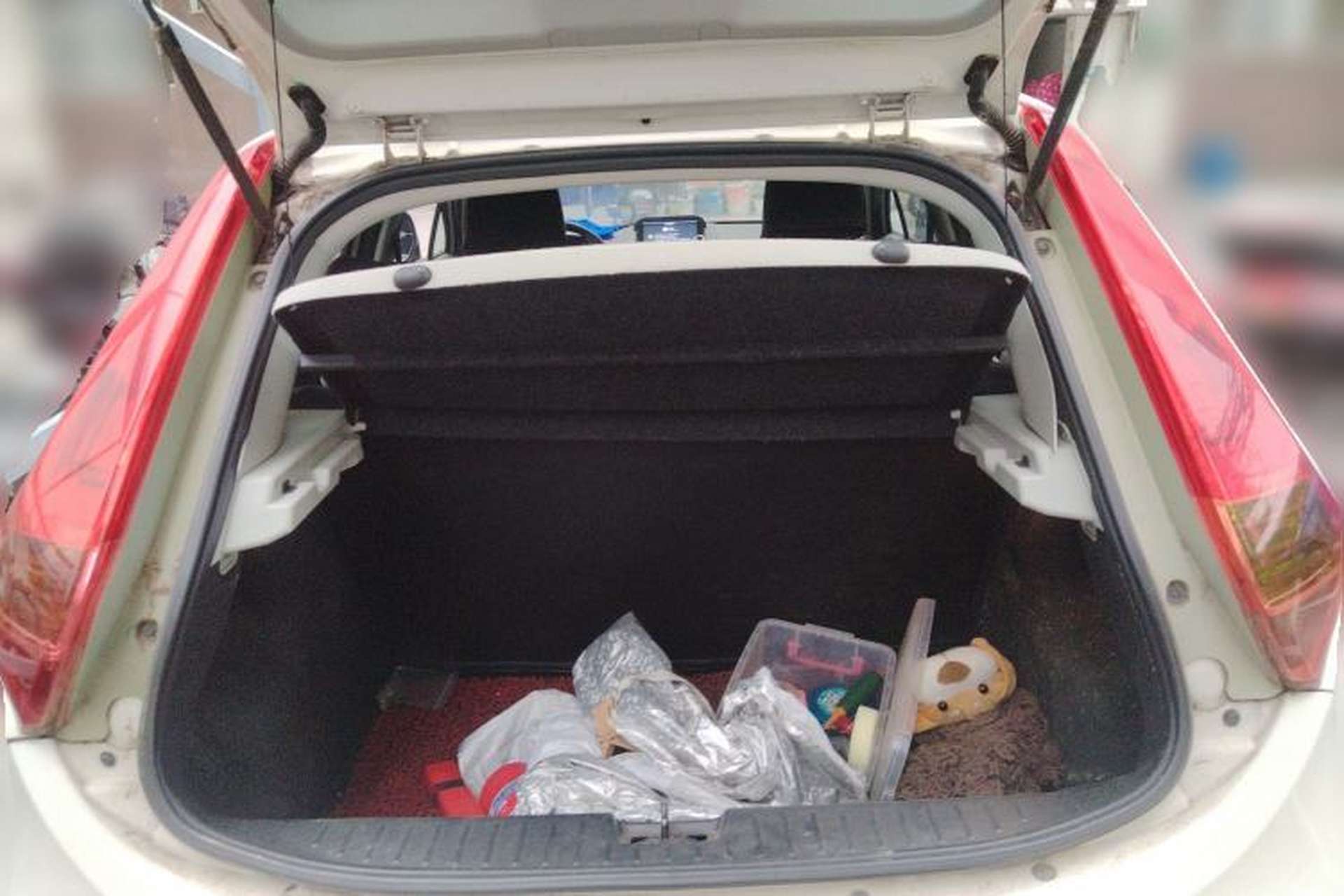Used MG 3 2012 1.5L Manual Fashion Edition Trunk