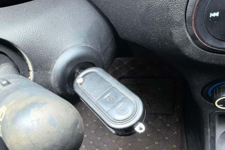 Used MG 3 2012 1.5L Manual Fashion Edition Vehicle Key