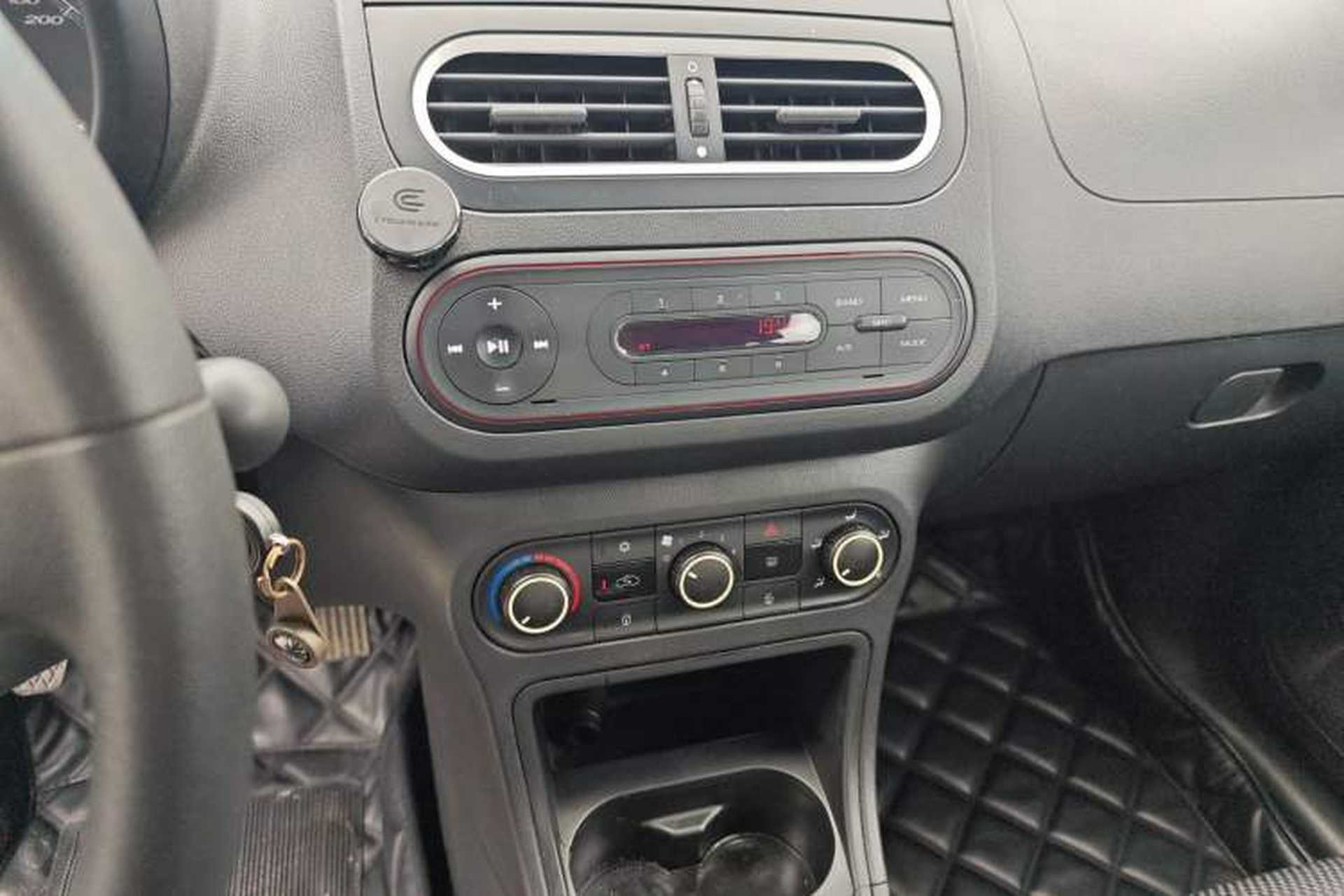 Used MG 3 2013 1.3L Manual Comfort Edition Audio And AC Panel