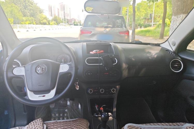Used MG 3 2013 1.3L Manual Comfort Edition Center Console