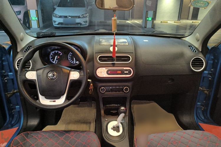 Used MG 3 2013 1.5L AMT Elite Edition Center Console