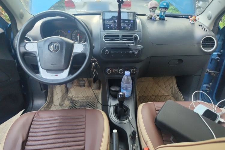 Used MG 3 2013 1.3L Manual Comfort Edition Center Console