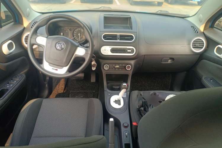 Used MG 3 2013 1.5L AMT Elite Edition Center Console