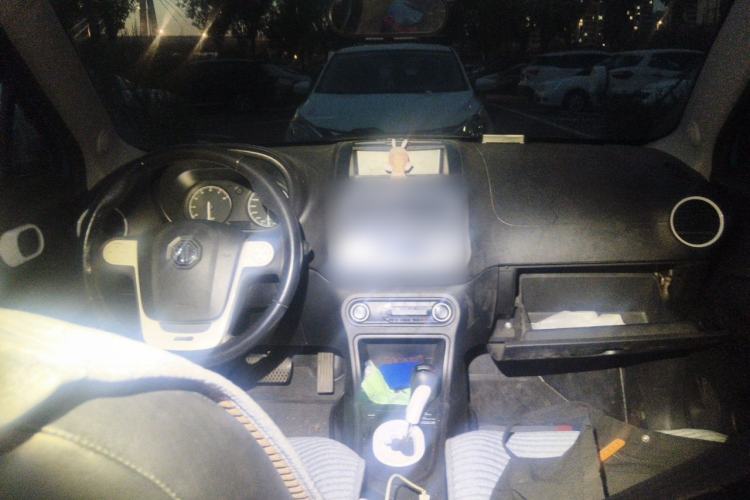 Used MG 3 2013 1.5L AMT Elite Edition Center Console
