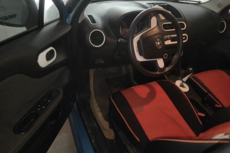 Used MG 3 2013 1.5L AMT Elite Edition Driver Seat