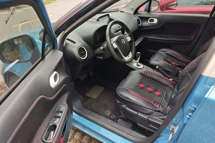 Used MG 3 2013 1.5L AMT Elite Edition Driver Seat