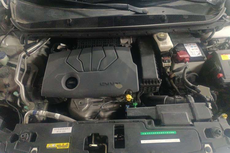 Used MG 3 2013 1.5L AMT Elite Edition Engine Bay