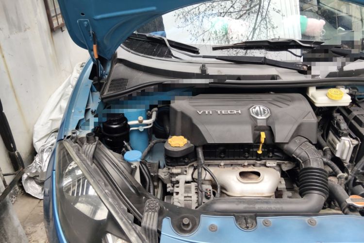 Used MG 3 2013 1.5L AMT Elite Edition Engine Bay Right