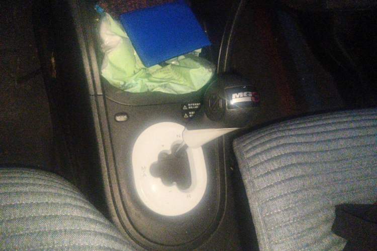 Used MG 3 2013 1.5L AMT Elite Edition Gear Lever