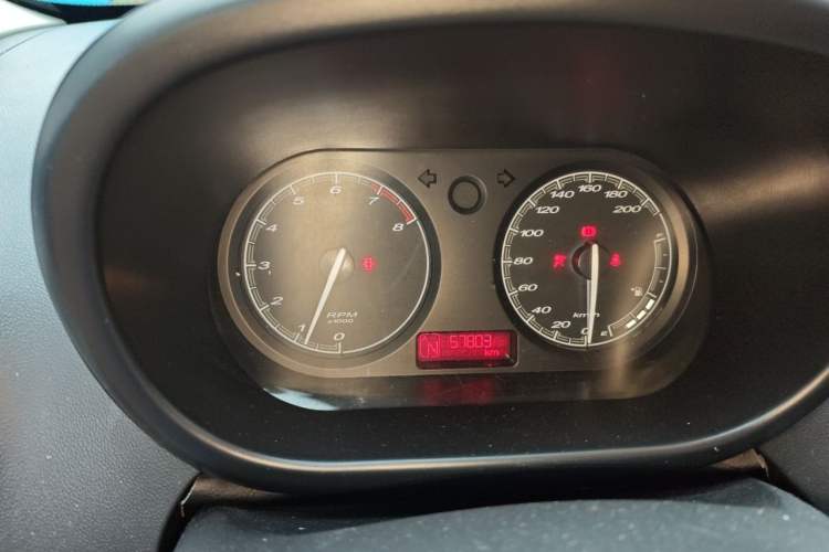 Used MG 3 2013 1.5L AMT Elite Edition Instrument Cluster