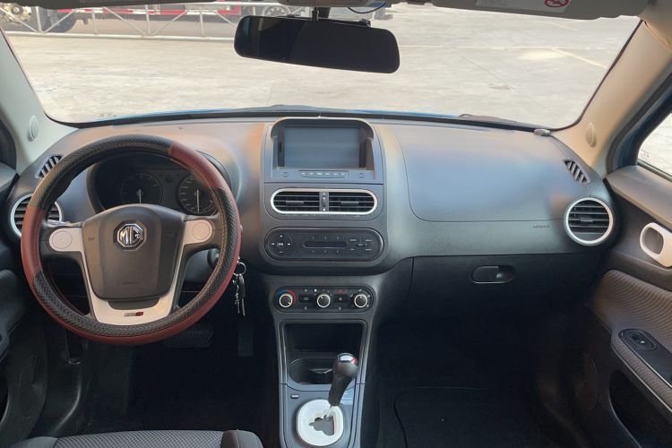 Used MG 3 2013 1.3L AMT Comfort Edition Interior 2