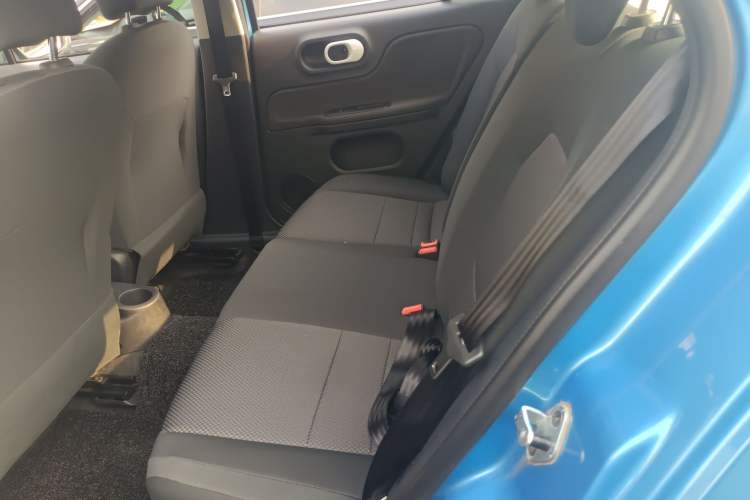 Used MG 3 2013 1.5L AMT Elite Edition Left Rear Seat