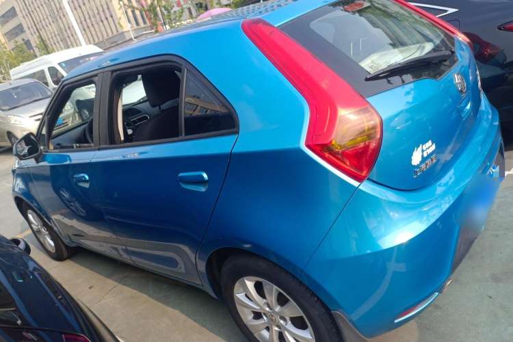 Used MG 3 2013 1.5L AMT Elite Edition Left Side