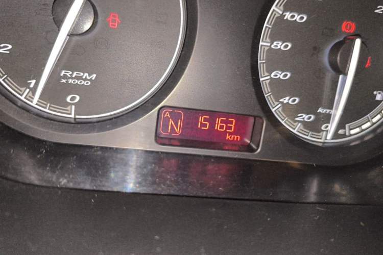 Used MG 3 2013 1.5L AMT Elite Edition Odometer Close Up