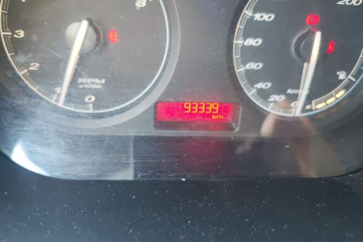 Used MG 3 2013 1.3L Manual Comfort Edition Odometer Close Up