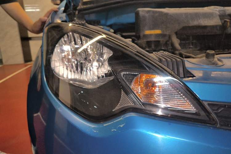 Used MG 3 2013 1.5L AMT Elite Edition Right Front Headlight