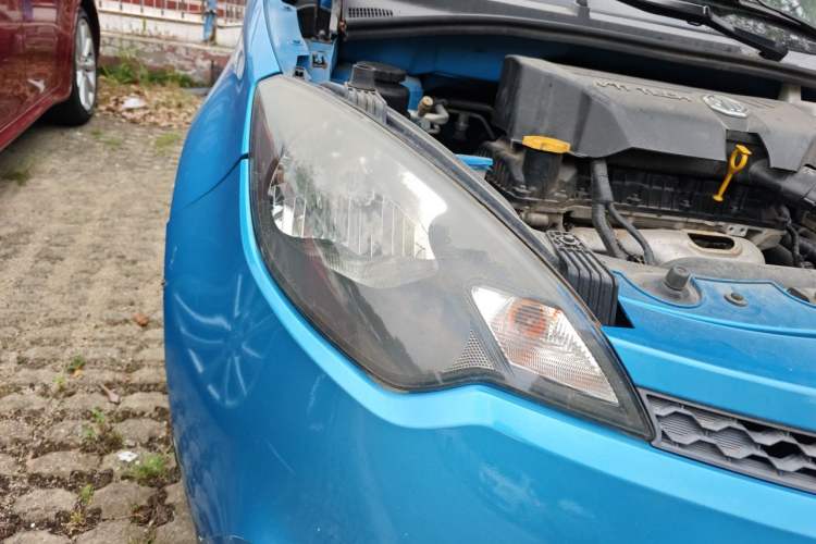 Used MG 3 2013 1.5L AMT Elite Edition Right Front Headlight