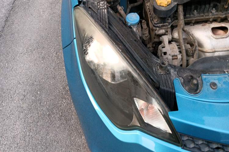 Used MG 3 2013 1.5L AMT Elite Edition Right Front Headlight